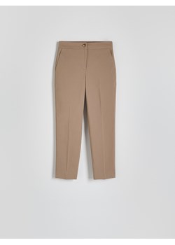 Reserved - Spodnie slim z kantem - brązowy ze sklepu Reserved w kategorii Spodnie damskie - zdjęcie 187926781