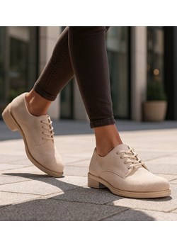 Beżowe baleriny damskie zamszowe oxfordy /J4-2 18621 W177/ ze sklepu Pantofelek24.pl w kategorii Balerinki - zdjęcie 187926802