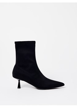 Mohito - Botki na obcasie - czarny ze sklepu Mohito w kategorii Botki - zdjęcie 187932173