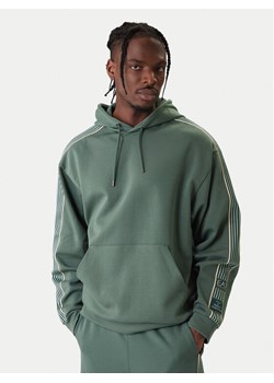 EA7 Emporio Armani Bluza 7M001508 AF12660 U7260 Zielony Regular Fit ze sklepu MODIVO w kategorii Bluzy męskie - zdjęcie 187934113