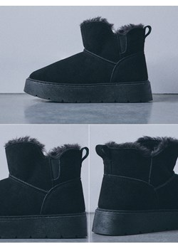 Mohito - Skórzane czarne śniegowce - czarny ze sklepu Mohito w kategorii Śniegowce damskie - zdjęcie 187935100