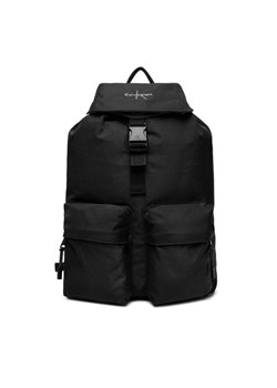 Plecak Calvin Klein Bold Flap Backpack LV04D3270G Czarny ze sklepu eobuwie.pl w kategorii Plecaki - zdjęcie 187937940