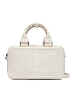 Calvin Klein Torebka Bold Ck Elongated Mini Tote LV04F3411G Biały ze sklepu MODIVO w kategorii Torebki damskie - zdjęcie 187938252