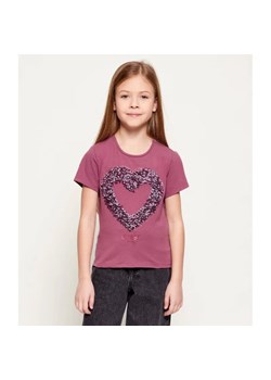 Guess T-shirt | Regular Fit ze sklepu Gomez Fashion Store w kategorii Bluzki dziewczęce - zdjęcie 187940040