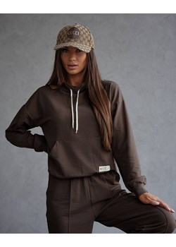 Komplet dresowy bluza ze stójką i spodnie czekoladowy (82162) ze sklepu goodlookin.pl w kategorii Komplety i garnitury damskie - zdjęcie 187947453