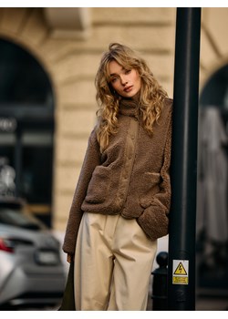 Mohito - Kurtka typu teddy - brązowy ze sklepu Mohito w kategorii Kurtki damskie - zdjęcie 187947580