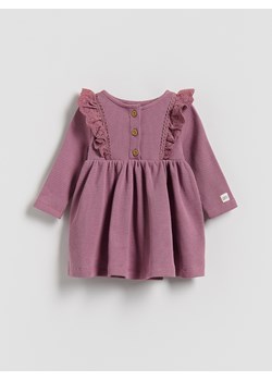 Reserved - Strukturalna sukienka - jasnofioletowy ze sklepu Reserved w kategorii Sukienki niemowlęce - zdjęcie 187947901