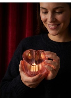 Sinsay - Świecznik w kształcie serca - różowy ze sklepu Sinsay w kategorii Świeczniki - zdjęcie 187950570