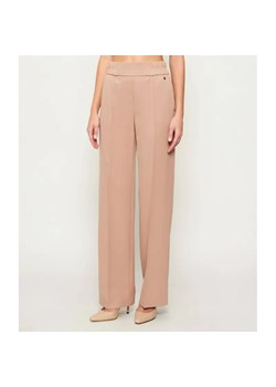 Marc Cain Spodnie | Relaxed fit ze sklepu Gomez Fashion Store w kategorii Spodnie damskie - zdjęcie 187957181