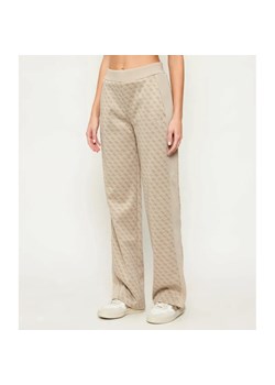GUESS ACTIVE Spodnie dresowe MAYA | Relaxed fit ze sklepu Gomez Fashion Store w kategorii Spodnie damskie - zdjęcie 187957183