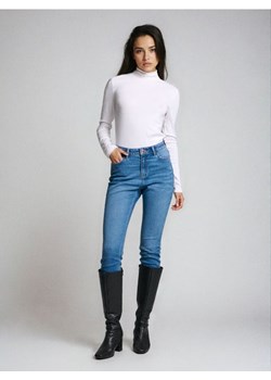 Sinsay - Jeansy slim - granatowy ze sklepu Sinsay w kategorii Jeansy damskie - zdjęcie 187957634