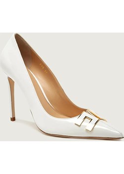 Elisabetta Franchi Skórzane szpilki ze sklepu Gomez Fashion Store w kategorii Czółenka - zdjęcie 187960184