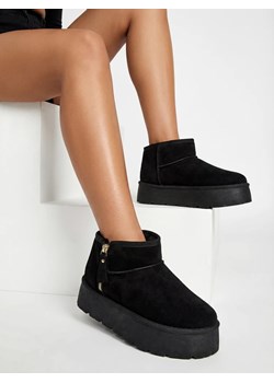 Royalfashion Buty a'la śniegowce damskie na platformie Delgadi ze sklepu royalfashion.pl w kategorii Śniegowce damskie - zdjęcie 187961762
