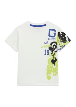 Guess T-Shirt N6RI07 K8HM4 Biały Regular Fit ze sklepu MODIVO w kategorii T-shirty chłopięce - zdjęcie 187964413