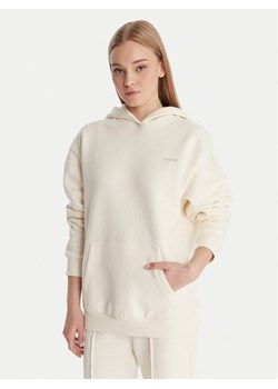 Guess Bluza V6RQ14 K9V31 Écru Regular Fit ze sklepu MODIVO w kategorii Bluzy damskie - zdjęcie 187964484