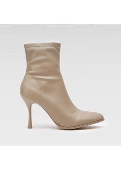 Botki Jenny Fairy LS5784-01 ze sklepu ccc.eu w kategorii Botki - zdjęcie 187965230