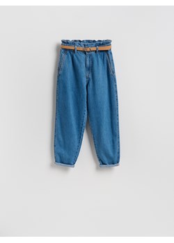 Reserved - Jeansy paperbag z paskiem - niebieski ze sklepu Reserved w kategorii Jeansy damskie - zdjęcie 187965282