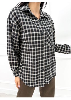 Czarna Flanelowa Koszula w Kratę ze sklepu ModnaKiecka.pl w kategorii Koszule damskie - zdjęcie 187967404