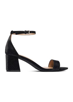 Sandały DeeZee CEO-HJY0223010-1 ze sklepu ccc.eu w kategorii Sandały damskie - zdjęcie 187968922