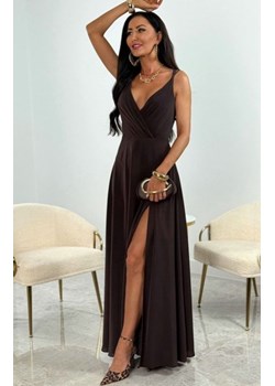 Elizabeth Marina długa wieczorowa sukienka czekoladowa ze sklepu intimiti.pl w kategorii Sukienki - zdjęcie 187977292