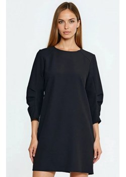 Nife elegancka sukienka z zakładkami na rękawach czarna ze sklepu intimiti.pl w kategorii Sukienki - zdjęcie 187977481