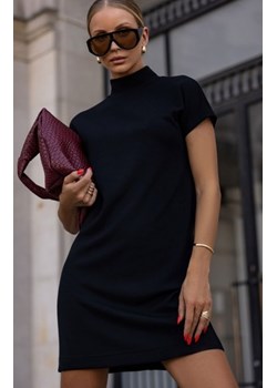 Dzianinowa czarna mini sukienka z golfem Kler ze sklepu intimiti.pl w kategorii Sukienki - zdjęcie 187978011