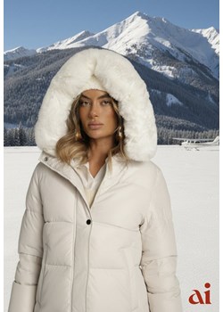 Biała Kurtka z Pikowanymi Przeszyciami i Futerkowymi Zdobieniami Olindea ze sklepu renee.pl w kategorii Kurtki damskie - zdjęcie 187978232