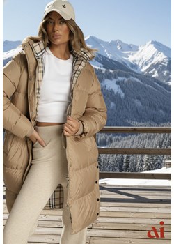 Ciemnobeżowa Kurtka z Pikowanymi Przeszyciami o Długim Fasonie z Kapturem Gineffa ze sklepu renee.pl w kategorii Kurtki damskie - zdjęcie 187978234