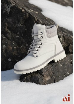 Szare Sznurowane Casualowe Traperki na Płaskiej Podeszwie Relobia ze sklepu renee.pl w kategorii Workery damskie - zdjęcie 187978263