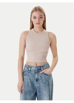 Guess Top V3GP19 K8RT2 Beżowy Slim Fit ze sklepu MODIVO w kategorii Bluzki damskie - zdjęcie 187978822