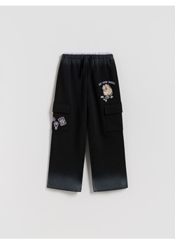 Reserved - Spodnie dresowe Pusheen - czarny ze sklepu Reserved w kategorii Bluzki dziewczęce - zdjęcie 187983191