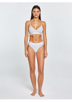 Stringi damskie bawełniane szare Clarice 901 ze sklepu Big Star w kategorii Majtki damskie - zdjęcie 187984204