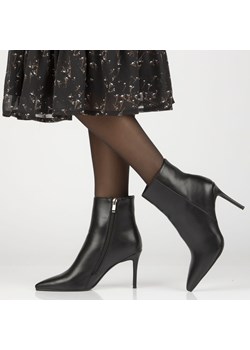 Czarne botki damskie na szpilce Filippo Dbt4072/22 ze sklepu suzana.pl w kategorii Botki - zdjęcie 187990301