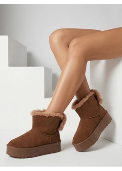 Royalfashion Buty a'la śniegowce damskie w kolorze brązowym Goroggo ze sklepu royalfashion.pl w kategorii Śniegowce damskie - zdjęcie 187990773