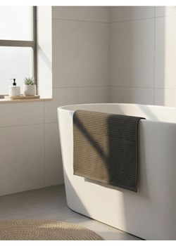 Sinsay - Bawełniany jednolity ręcznik - szary ze sklepu Sinsay w kategorii Ręczniki - zdjęcie 187992194