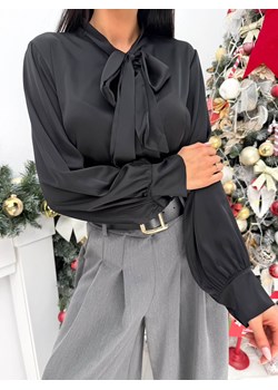 Czarna Satynowa Koszula z Wiązaniem przy Dekolcie ze sklepu ModnaKiecka.pl w kategorii Koszule damskie - zdjęcie 187993142