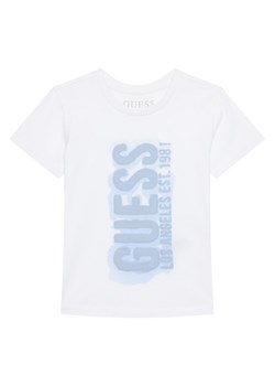 Guess T-Shirt N6RI11 K8HM4 Biały Regular Fit ze sklepu MODIVO w kategorii Bluzki dziewczęce - zdjęcie 187993880