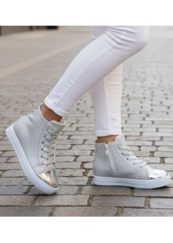 Dziewczęce trampki sneakersy na niskim koturnie SREBRNE /E2-3 4291 S180/ ze sklepu Pantofelek24.pl w kategorii Trampki dziecięce - zdjęcie 187995572