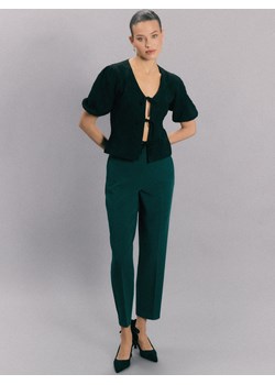 Mohito - Spodnie cygaretki - ciemny zielony ze sklepu Mohito w kategorii Spodnie damskie - zdjęcie 187996054