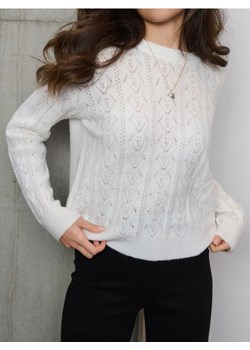 Sinsay - Sweter z dekoracyjnym splotem - kremowy ze sklepu Sinsay w kategorii Swetry damskie - zdjęcie 187996773