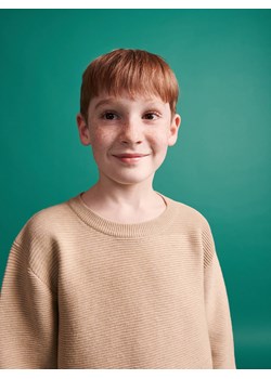 Reserved - Strukturalny sweter z bawełną - beżowy ze sklepu Reserved w kategorii Swetry chłopięce - zdjęcie 188001231