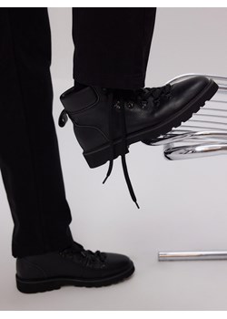 Reserved - Skórzane botki - czarny ze sklepu Reserved w kategorii Buty zimowe męskie - zdjęcie 188002974