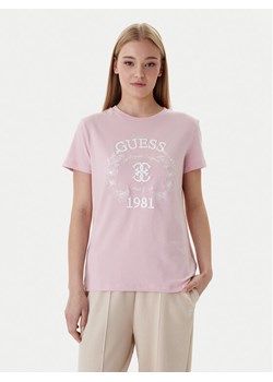 Guess T-Shirt V6RI12 J1314 Różowy Regular Fit ze sklepu MODIVO w kategorii Bluzki damskie - zdjęcie 188005594