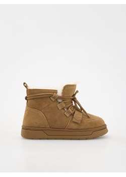 Reserved - Zamszowe śniegowce z ociepleniem - beżowy ze sklepu Reserved w kategorii Śniegowce damskie - zdjęcie 188006734