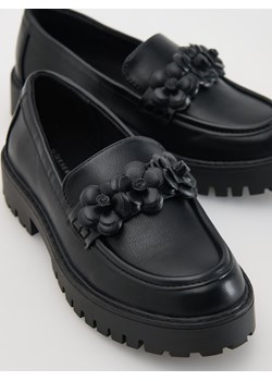 Reserved - Loafersy z imitacji skóry - czarny ze sklepu Reserved w kategorii Półbuty dziecięce - zdjęcie 188006791