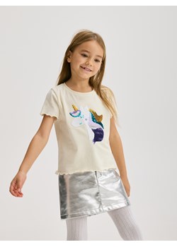 Reserved - T-shirt z cekinową aplikacją - złamana biel ze sklepu Reserved w kategorii Bluzki dziewczęce - zdjęcie 188006834