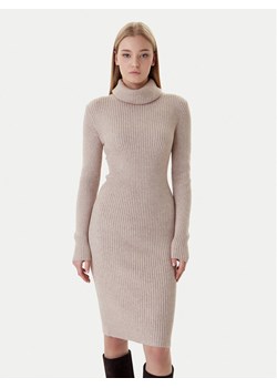 ONLY Sukienka dzianinowa Nellie 15363533 Beżowy Regular Fit ze sklepu MODIVO w kategorii Sukienki - zdjęcie 188007681