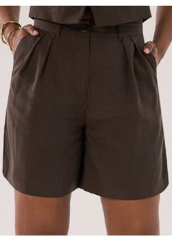 Sinsay - Szorty z lyocellu z dodatkiem lnu - brązowy ze sklepu Sinsay w kategorii Szorty - zdjęcie 188010620