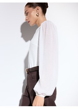 Mohito - Bluzka z ozdobnymi rękawami - kremowy ze sklepu Mohito w kategorii Bluzki damskie - zdjęcie 188011052
