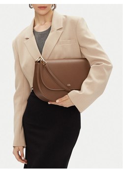 Torebka Gino Rossi C-SHIRLEY-LX10168 Brązowy ze sklepu eobuwie.pl w kategorii Listonoszki - zdjęcie 188011733